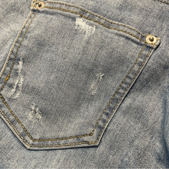 Time and Tru Maternity Medium 8-10 Blue Distressed Skinny Jeans PRELOVED - Picture 6 of 11